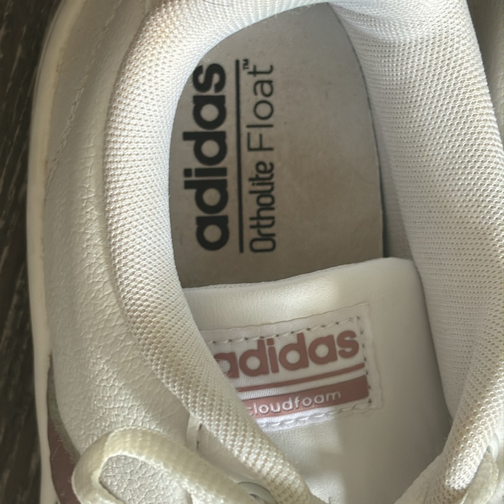 Adidas - Picture 10 of 13